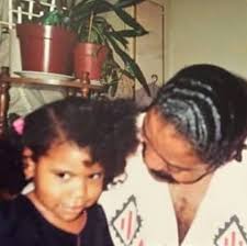 How to decorate an indoor she shed?