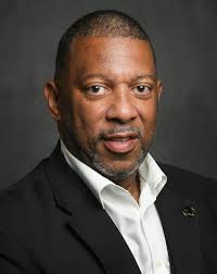 Freddie Murray's Instagram, Twitter & Facebook