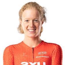 Amy Didion's Instagram, Twitter & Facebook