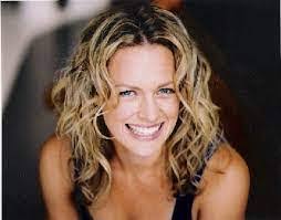 Marndrell Moore's Instagram, Twitter & Facebook