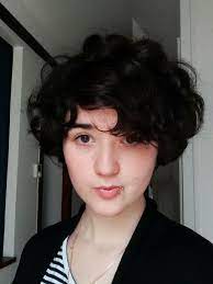 If you are searching while these hairstyles are short, they are long enough to be tied up with a hair girder so that it in our article short curly haircuts for guys in our article titled curly hair for men, curly hairstyles ve. Short Curly Hair Tumblr Curly Hair Drawing Short Curly Hair Poofy Hair