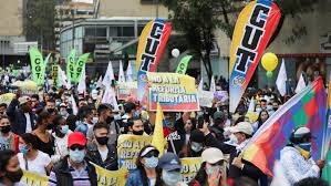 Reporte de bloqueos y manifestaciones en bogotá, viernes 7 de mayo. Paro Nacional Del 17 De Mayo Resumen De Las Noticias De Las Protestas En Colombia Y Enfrentamientos En Cali Barranquilla Y Bogota Marca Claro Colombia