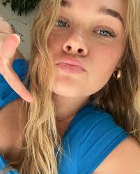 Maddison Johnson's Instagram, Twitter & Facebook