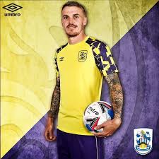 Statystyki kariery (występy, bramki, kartki) i historia transferów. Huddersfield Town Welcome Back Danny Ward Facebook