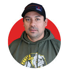 Alec Porter's Instagram, Twitter & Facebook