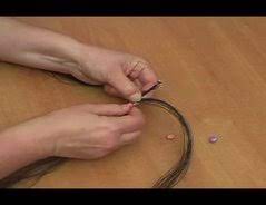 Ich hab mir gestern auch jetzt mal verschlüsse gekauft, ich will meiner freundin ein armband zu weihnachten machen, nur hat er ihrer irgendwie so weing schweifhaare, die merkt das bestimmt, wenn ich da was abschneide. Video Armband Aus Pferdehaar Selber Machen So Gelingt S