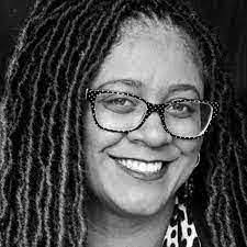 Darlene Middlebrook's Instagram, Twitter & Facebook