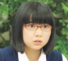 上白石萌歌はかわいいのか 画像で検証 a studioでブサイクすぎる丸顔や鼻 ほっぺを完全否定 上白石萌歌 上白石萌音 可愛い 女優