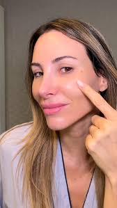 Tiene que llega a zonas que también son importantes. #consejos #skincare  #facial #cuidados #piel