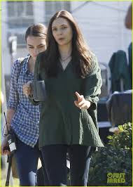 With josh brolin, elizabeth olsen, sharlto copley, samuel l. Elizabeth Olsen Oldboy Coffee Break Photo 2749525 Elizabeth Olsen Pictures Just Jared