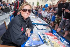 Sabine schmitz in my 996 gt3 mk1 @ nürburgring. Endtkq7s91dr3m