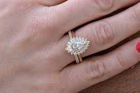 Cluster Wedding Ring Set Baguette Wedding Bands Women Diamond Etsy Vintage Gold Engagement Rings Cool Wedding Rings Diamond Engagement Rings Vintage