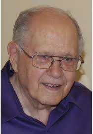 Douglas Stumpf's Instagram, Twitter & Facebook