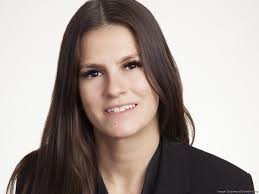 Danielle Silva's Instagram, Twitter & Facebook