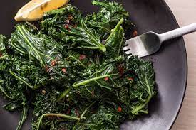 Basic Skillet Kale Recipe Chow Com Kale Recipes How To Cook Kale Kale Recipes Healthy