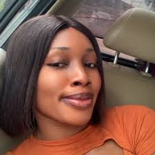 ELA (@ellabosslady_)