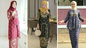 May 20, 2021 · 10 ide baju kondangan mewah ala iis dahlia, banyak inspirasi gaun! Model Baju Batik Couple Dengan Kebaya Terbaru Untuk Pesta Pernikahan Kondangan 2020 2021 Youtube