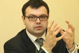 Horia Simu a declarat procurorilor ca Serban Pop, fost sef al ANAF, i-ar fi  cerut 1,5 mil. euro pentru a-i rezolva dosarul de la DIICOT, dar afirmatia  nu este sustinuta de probe -