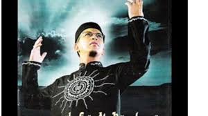 Nah dalam kesempatan malam hari ini kami akan membagikan kumpulan mp3 takbiran secara full dalam format mp3 secara gratis. Video Download Mp3 Gema Takbir Idul Adha 2019 Ustadz Abdul Somad Uas Ustadz Jefri Al Buchori Tribun Jambi