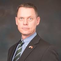 3300+ profilů „Buckles“