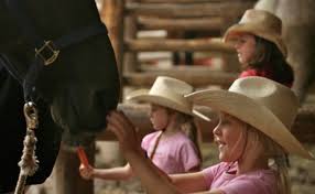 Best Luxury Family Dude Ranches The fall is a great time for couples, singles, and friends to visit this jackson hole dude ranch! best luxury family dude ranches