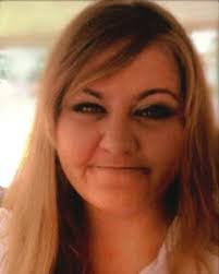 Amanda Ledbetter's Instagram, Twitter & Facebook