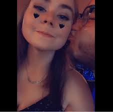 What do your Animal Crossing characters look like and how's your fall decor  game going?