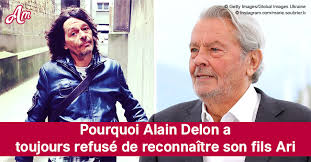 Une procédure qui ne semble pas inquiéter l'acteur, si l'on en croit les déclarations de son avocat. Le Fils Illegitime D Alain Delon Pourquoi Ari Boulogne Est Toujours Rejete Par Son Pere