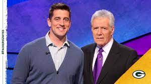 Green bay packers quarterback aaron rodgers has been trying out a new career over the last couple of weeks serving as jeopardy!'s guest host. Packers Qb Aaron Rodgers To Be A Guest Host On Jeopardy