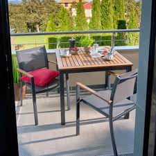 Table de jardin carrée 4 personnes. Table De Jardin De Repas Naterial Oris Carree Gris Naturel 4 Personnes Leroy Merlin