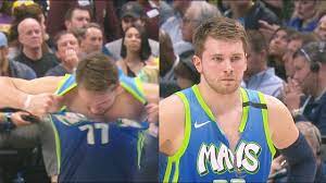 Luka doncic on nba 2k21 Luka Doncic Rips His Jersey After Getting Angry Missing Free Throws Lakers Vs Mavericks Youtube