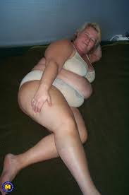 BBW mature amateur gang bang - Mature.nl