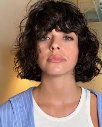 Fiona Collins (travellingflea)