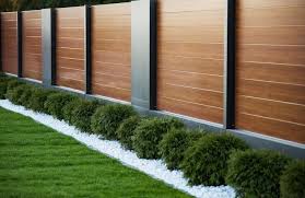 Xcel Moderner Zaun Tag Und Nacht Uberbruckt Lublin Gartenmauer Designs Moderne Landschaftsgestaltung Moderner Zaun