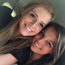 Isabelle Bush (@IsabelleBush7)