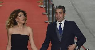 Erkan petekkaya'nın restoranına gündüz araba girdi, gece yangın çıktı Erkan Petekkaya Ve Esinin Tatili Zehir Oldu Son Dakika Magazin Haberleri