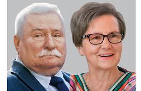 Lecha wałęsa (77 l.) musiał poddać się operacji wymiany rozrusznika. Przyszly Ciezkie Czasy Dla Lecha Walesy