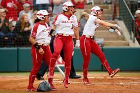 Softball is the best female sport there is! Oklahoma Softball Ou Lights Up Washington 9 1 To Win Norman Super Regional And Advance To Wcws Crimson And Cream Machine