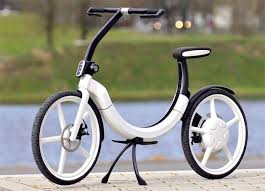 独volkswagen社がデザインした電気自転車 bik e 折りたたみ式でトランクの中で充電でき 駐車した後これで出かけられるというコンセプトだ 折りたたみ電動自転車 電動自転車 自転車