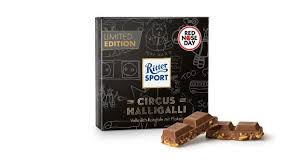 #joko winterscheidt #klaas heufer umlauf #jokla #klako #thomas gottschalk und markus lanz sind die trauzeugen #wer hat beim torte anschneiden die hand oben? Fur Den Guten Zweck Ritter Sport Bringt Zwei Circus Halligalli Schokoladen Auf Den Markt
