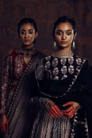 Designer Punit Balana S New Ss18 Collection Crafted With Natural Dyes Provides A Livelihood To Chippas Of Bagru News Mumbai Mallsmarket Com 21,676 likes · 7 talking about this. designer punit balana s new ss18