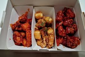 29일 업계에 따르면 '맘스터치' 운영사인 해마로푸드서비스는 지난 1일 버거 단품 2종과 세트 4종에 대한 가격을 일제히 인상했다. ë§˜ìŠ¤í„°ì¹˜ ë‹­ê°•ì •íŠ¸ë¦¬ì˜¤ A ë‚´ëˆë‚´ì‚°ìœ¼ë¡œ ë¨¹ì–´ë³¸ í›„ê¸°
