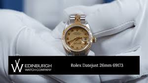 Looks like the trend is for ladies to wear a more substantial size watch. Rolex Datejust 26mm 69173 Review Youtube