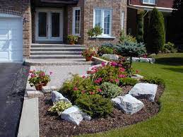 Front Yard Idea Pavers And Curvy Grass Small Front Yard Landscaping Front Yard Landscaping Small Front Yard Landscaping Ideas