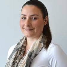 Shelley Keating's Instagram, Twitter & Facebook