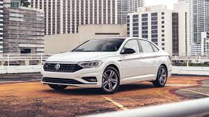 Such a key is used as an extra convenience and safety feature, and is programmed to your car's engine and starter system. 2021 Volkswagen Jetta Buyer S Guide Reviews Specs Comparisons
