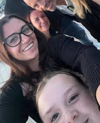 Debbie Whitton's Instagram, Twitter & Facebook