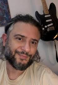 Dan Victor's Instagram, Twitter & Facebook