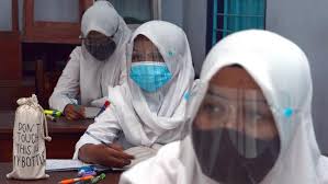 Kedudukan belajar dalam islam juga bisa bermakna sebagai upaya untuk menjemput hidayah. Syarat Dan Adab Menuntut Ilmu Dalam Islam