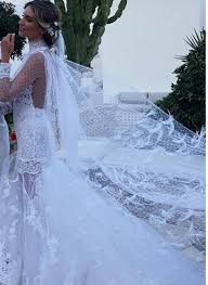 Η αγαπημένη ηθοποιός, που βρίσκεται στον έκτο μήνα της δεύτερης εγκυμοσύνης της, περιγράφει την ευτυχία και την πληρότητα που αισθάνεται. Ayto Einai To Nyfiko Ths A8hnas Oikonomakoy Star Gr